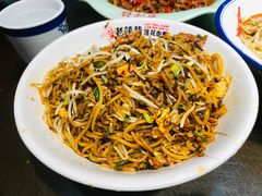 萍乡炒粉-老萍巷•莲花血鸭(楚萍店)