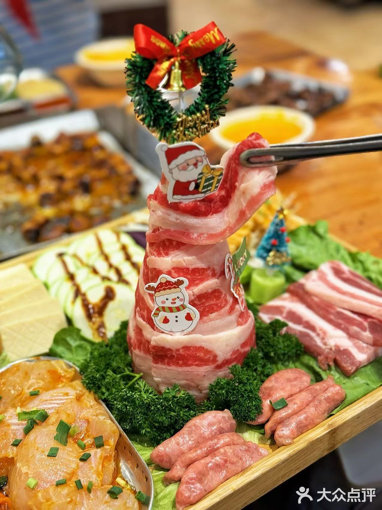 郑州惊现圣诞主题烤肉❗太有氛围啦❗