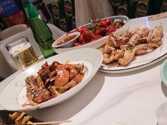 -嗨辣小聚·盘锦河蟹·海鲜烧烤龙虾(盘锦十年好店)