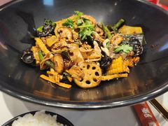 -醉人椒麻辣香锅(王府井喜悦店)