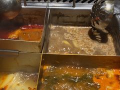 -海底捞火锅(关山保利店)