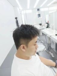 点击看大图 -CIT造型·烫发·染发