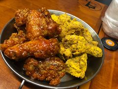-BHC炸鸡(明洞总店)