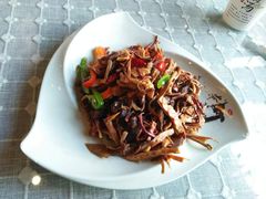 -小厨子私房菜·云南美食店