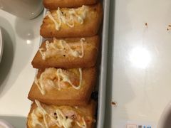 -新大咀港式茶餐厅(宝山万达店)