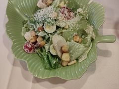 凯撒鸡肉沙拉-老井俄式餐厅