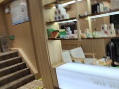 -霸王茶姬(南强街店)