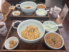 -蟹上黄·蟹黄面·江南糖水(人民广场店)