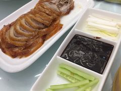 北京烤鸭-香山湖家家宴(中山陵店)