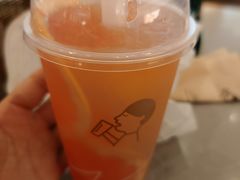 -喜茶(上海北外滩来福士店)