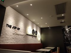 -必胜客(WOW贺州灵峰店)