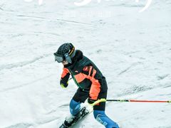 -哈尔滨热雪奇迹