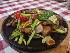 美极啫雪花牛舌-朕悦鹧鸪饭私房菜