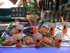 -松咖啡自助餐厅·松北香格里拉