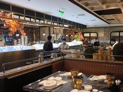 -半岛翡丽海鲜自助餐厅(观风亭店)