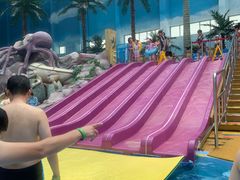 -青岛东方影都融创水世界