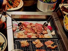 -张牌牌·东北烤肉小吃市集(金楠天街店)