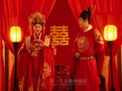 -第一夫人婚纱摄影(南京店)