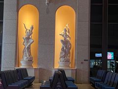 -敦煌莫高国际机场