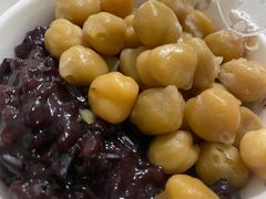 鹰嘴豆黑糯米双拼-老周记顺德双皮奶