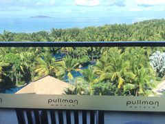 -三亚湾海居铂尔曼度假酒店