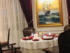 -La Villa French Restaurant