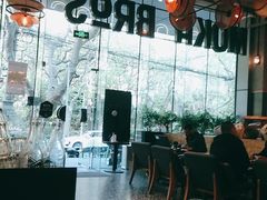 -Moka Bros 摩卡站(嘉华店)