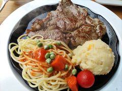 -豪客来牛排(商汇人和广场店)