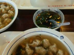 -汪一挑馄饨(老街店)