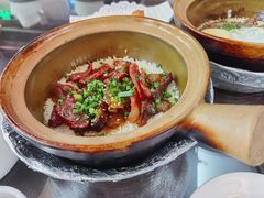 原件腊肉腊肠煲仔饭-红星光发煲仔饭(文海店)