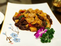 黑椒牛肉粒炒年糕-梁溪河畔·吉府花园(南长街南下塘店)