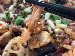 -米二红烧兔(华阳店)