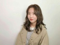 -马克男发时尚店