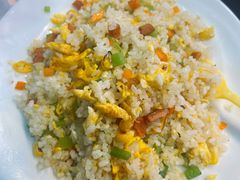 -钢管厂五区小郡肝串串香(奥克斯广场锦城万达店)