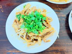 凉拌肚丝-王三姑牛肉饼