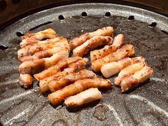 -蚂蚁洞·烤肉大营地(上海静安大悦城店)