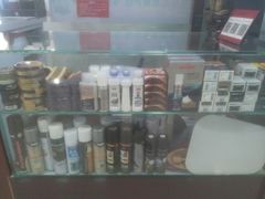 护理油-莱靓奢侈品洗护改衣店(新世界百货崇文店)