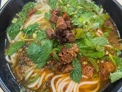 红烧牛肉米线-云平风味园(护国路店)