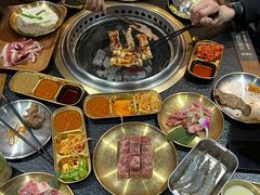-何发发和牛烧肉·鳗鱼榴莲放题自助(乐峰广场店)