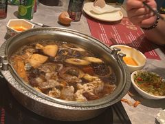 -一绪に寿喜烧(荟聚店)