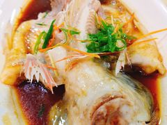 清蒸红宝石鱼-小海豚•老字号海鲜餐厅(天涯店)