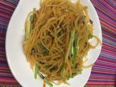 香巴拉云南餐厅(华莱坞店)-香巴拉云南餐厅(华莱坞店)