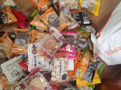 -来伊份(我格广场武宁路店)
