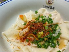招牌油泼面-吴满满油泼面(北方风味园店)