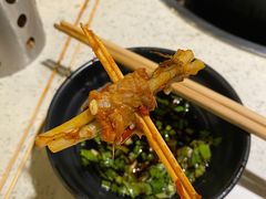 折耳根牛肉-钢管厂歆瑞源油卤串串香(春熙路太古里店)