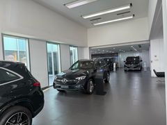 -杭州中升之星奔驰4S店(滨江店)