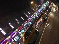 -汇吃汇喝美食街(上海建发浦悦荟广场店)