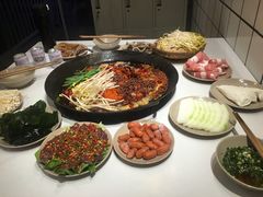 -岗上渣渣老火锅(两路口店)