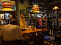 -城墙外BAR