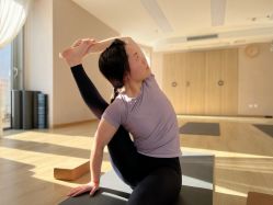 -酉嘉瑜伽YO+YOGA